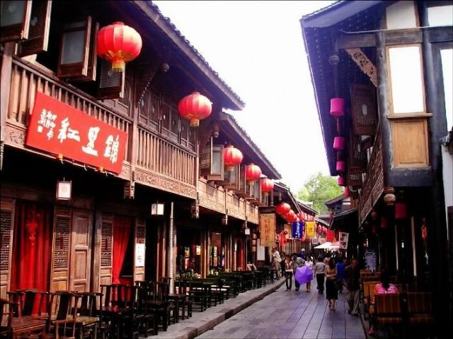 6 Rekomendasi Tempat untuk Berburu Kuliner di Chengdu China-Image-4