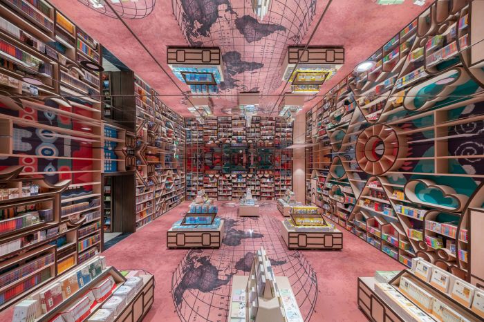 Toko Buku di China Ini Bak Ruangan Tanpa Batas-Image-3
