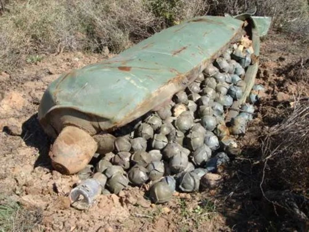 Ikonik, Jalur Kereta China-Laos Bekas Peninggalan Ranjau Darat AS-Image-3