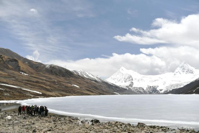 POTRET: Pemandangan Gunung Sapukonglagabo di Nagqu, Tibet China-Image-1