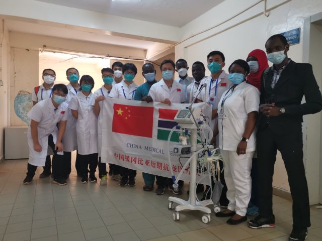 Gambia Puji Tim Bantuan Medis COVID-19 Asal China-Image-1