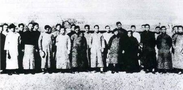 SEJARAH: Tahun 1920 Asosiasi Riset Marxisme Universitas Peking Didirikan-Image-1