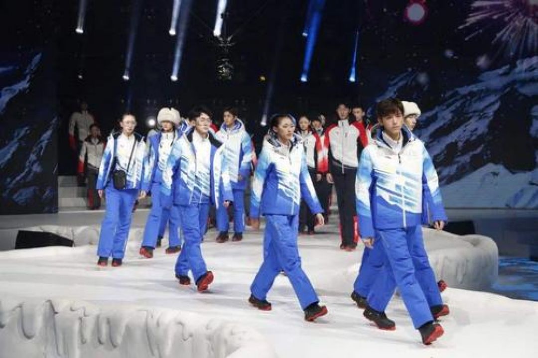 Pembuat Seragam Olimpiade Beijing Sempat Kewalahan Bikin 50.000 Pakaian-Image-1