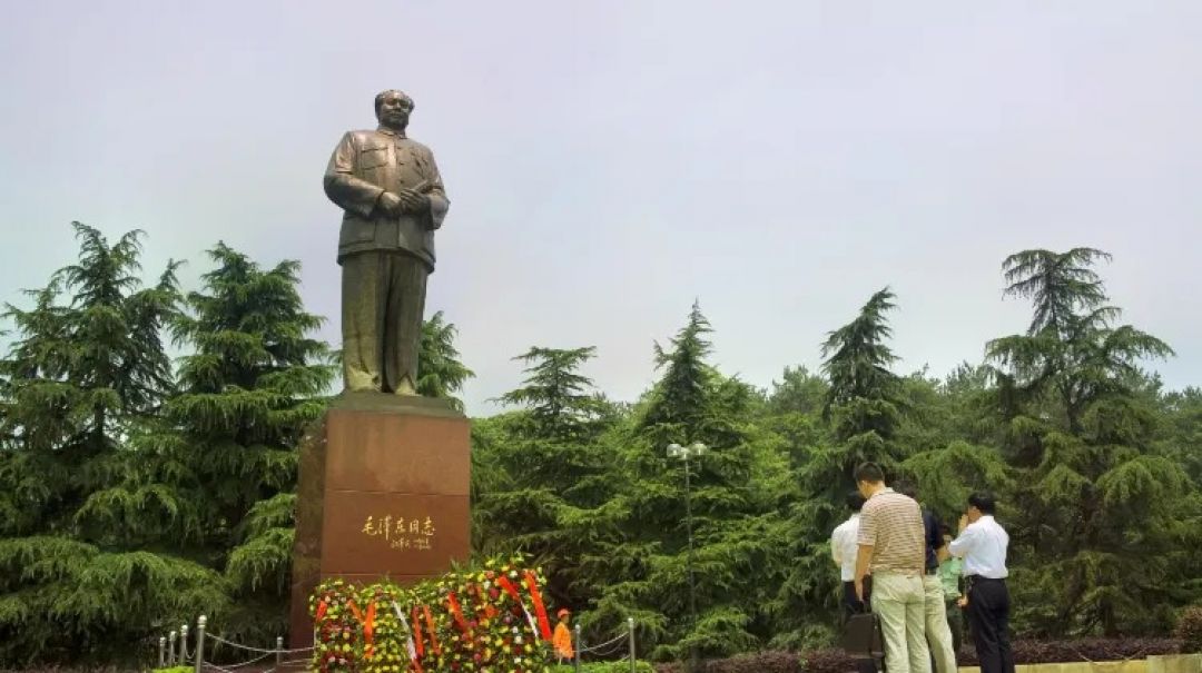 SEJARAH: 1959 Mao Zedong Pulang ke Shaoshan-Image-1