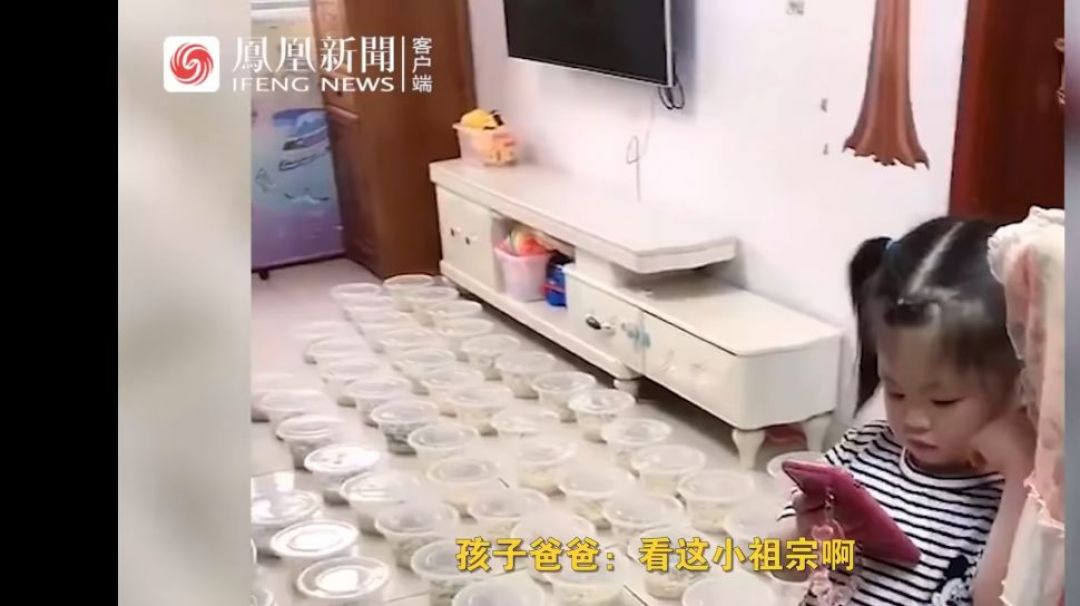 Ulah Lucu Bayi di China Pesan 100 Porsi Mie-Image-1