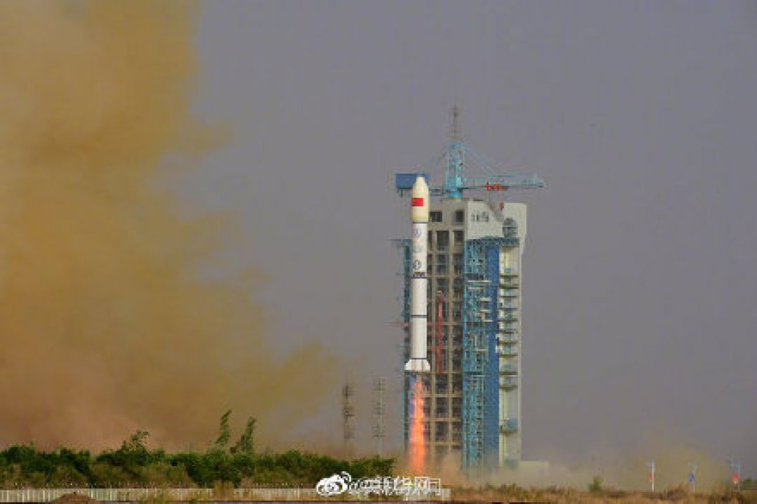 China Luncurkan Tiga Satelit Uji Komunikasi Orbit Rendah-Image-1