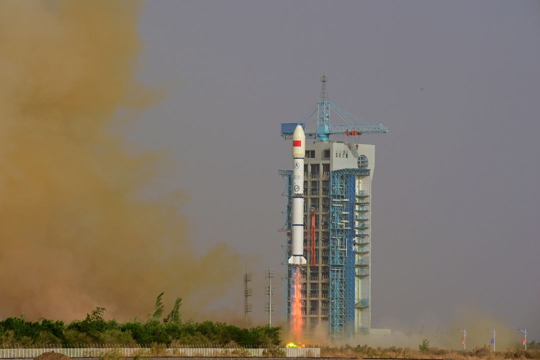 China Luncurkan Tiga Satelit Uji Komunikasi Orbit Rendah-Image-2