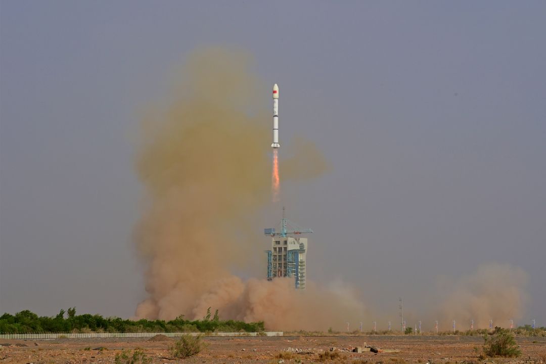 China Luncurkan Tiga Satelit Uji Komunikasi Orbit Rendah-Image-3