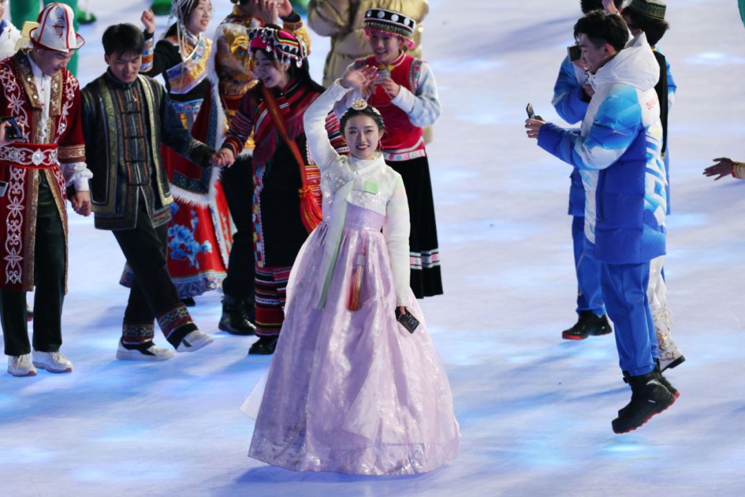 Dubes Korsel Klarifikasi Soal Hanbok di Pembukaan Olimpiade Beijing yang Panas Diperbincangkan-Image-1