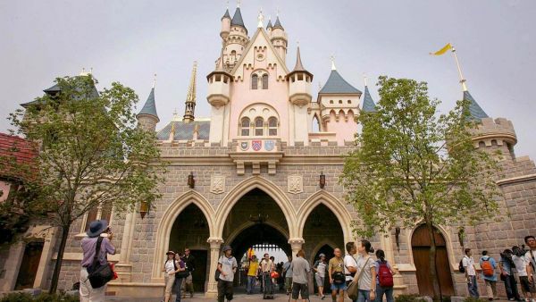 Wuih, Disneyland Hong Kong Akan Dibuka Kembali Pekan Ini!-Image-1