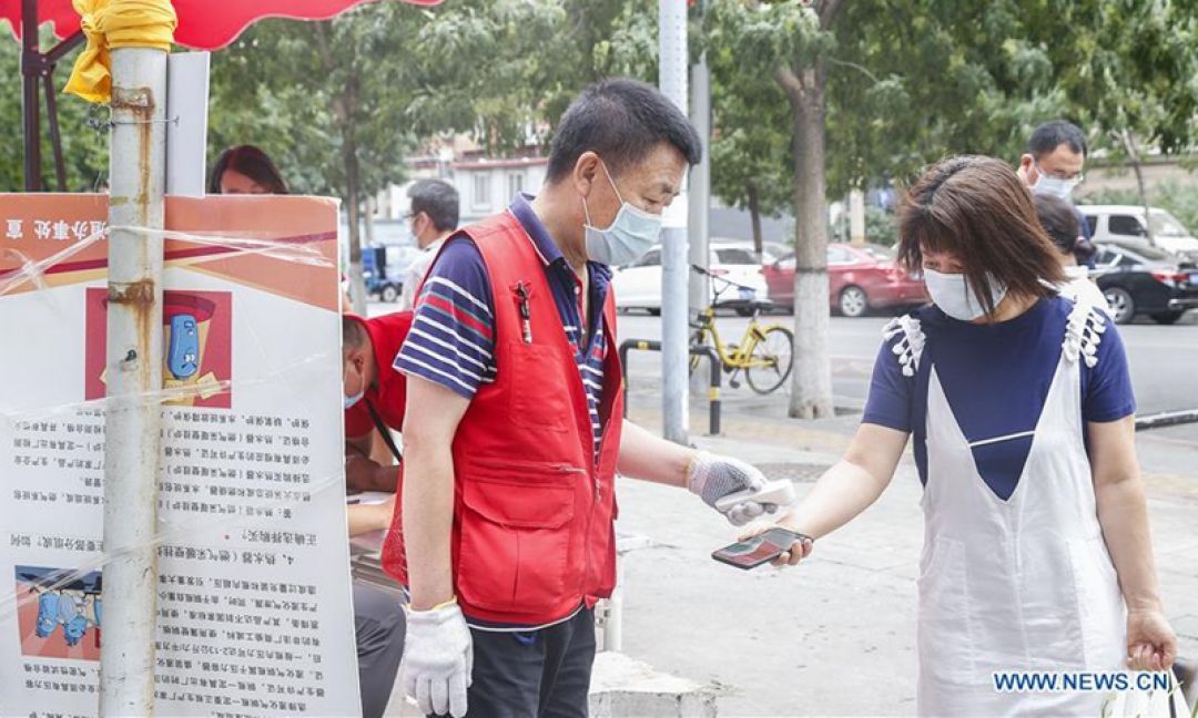 Jelang Shanghai Akhiri Lockdown Warga Dicek Ketat-Image-1