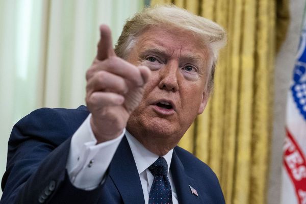 Unjuk Rasa dalam Negeri Belum Usai, Trump Malah Fokus ke Urusan Tiongkok-Image-1