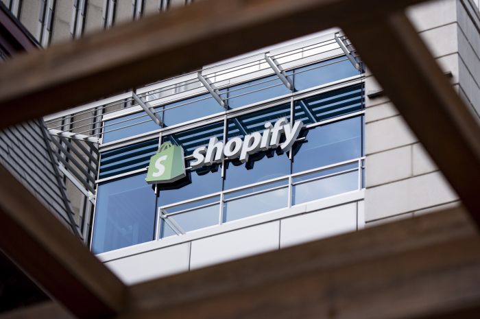 E-Commerce Kanada, Shopify Bermitra dengan TikTok-Image-1