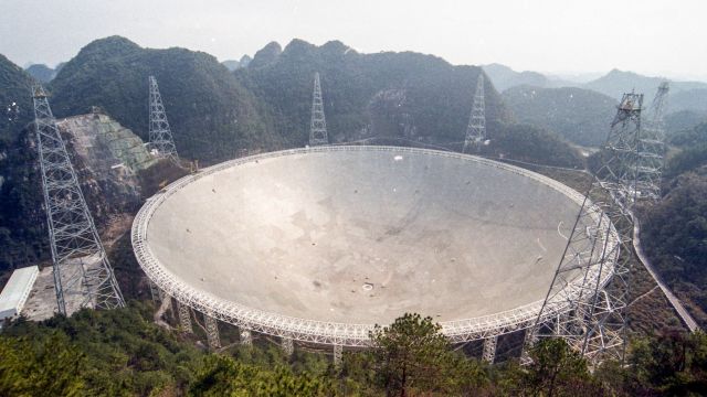 Teleskop FAST China Deteksi Lebih dari 200 Bintang Neutron-Image-1