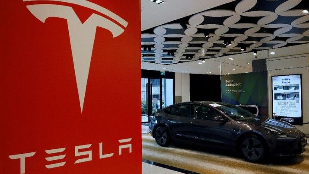 Tesla Akan Tarik 100.000 Produk di China-Image-1