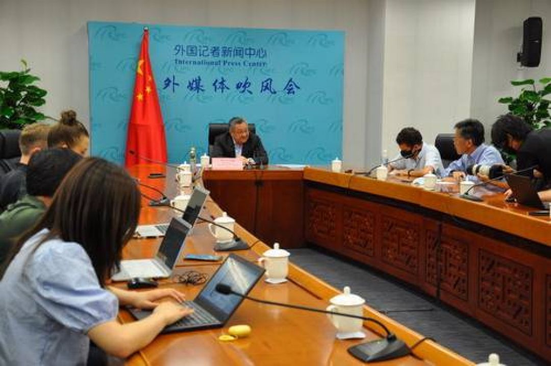 Pejabat China Adakan Pengarahan Tentang Penelusuran Asal COVID-19-Image-1