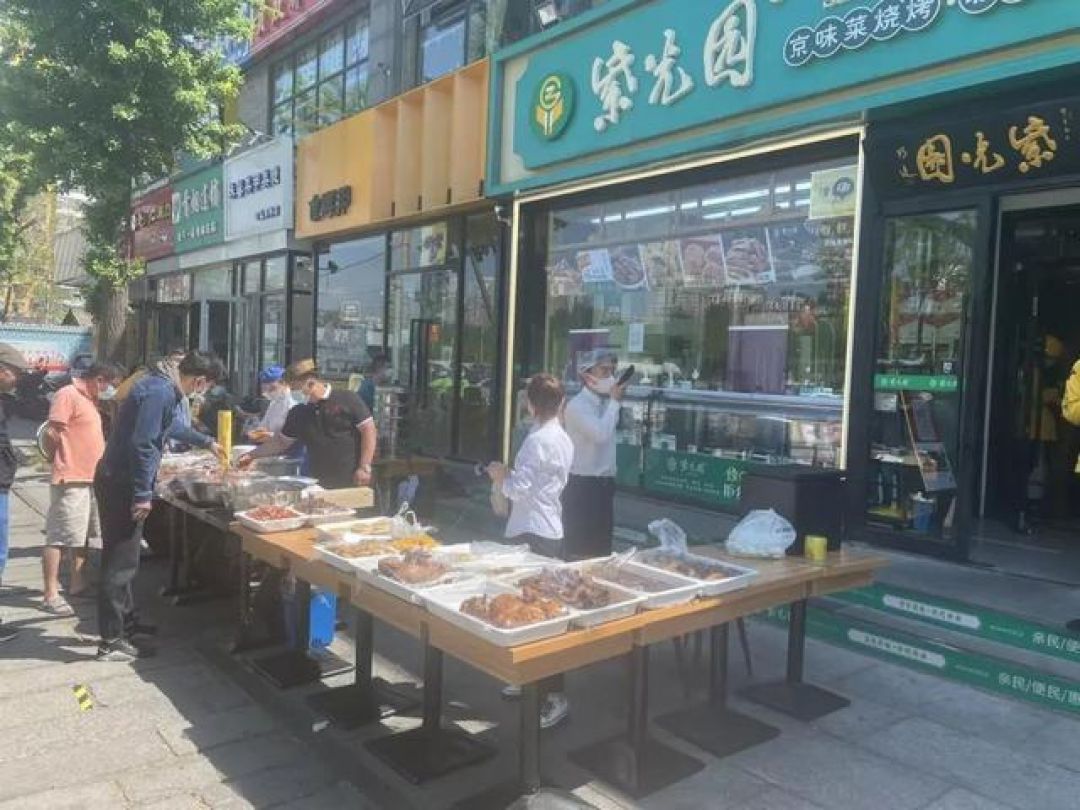 Larangan Makan di Restoran Beijing, Takeaway Dibolehkan-Image-1