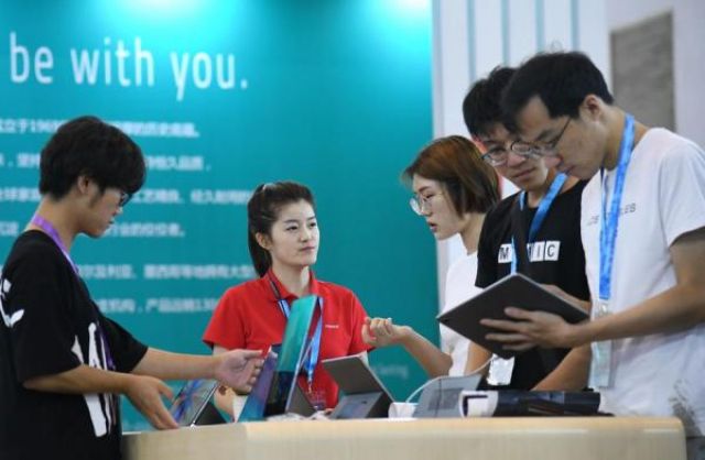 Pengiriman Komputer Tablet Domestik China Kuartal ke-4 2020 Capai 6,14 Juta Unit-Image-1