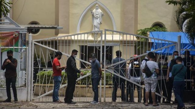 Bom Bunuh Diri di Gereja Katedral Makassar, Korban Tewas Adalah Sekuriti dan Jemaat-Image-1