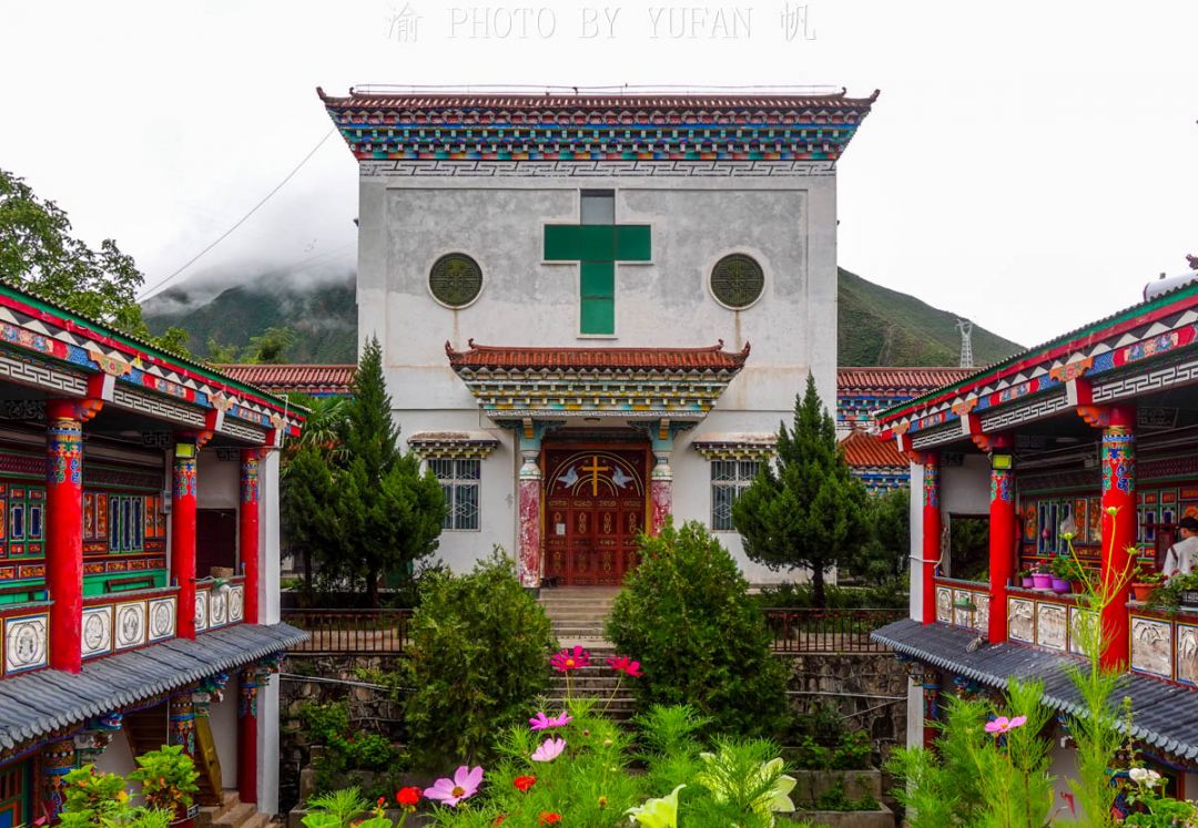 Satu-satunya Gereja Katolik di Tibet, Padukan Arsitektur Barat, China dan Tibet-Image-1