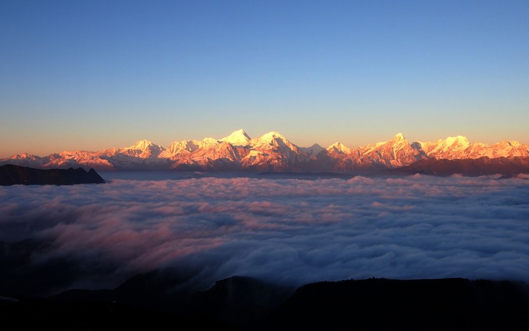 Gunung-gunung Bersalju di China yang Seru untuk Dikunjungi-Image-8