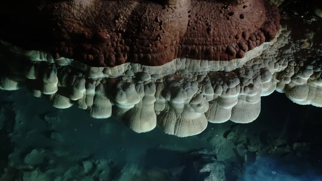 Ditemukan, Gua Batu Langka di China-Image-1