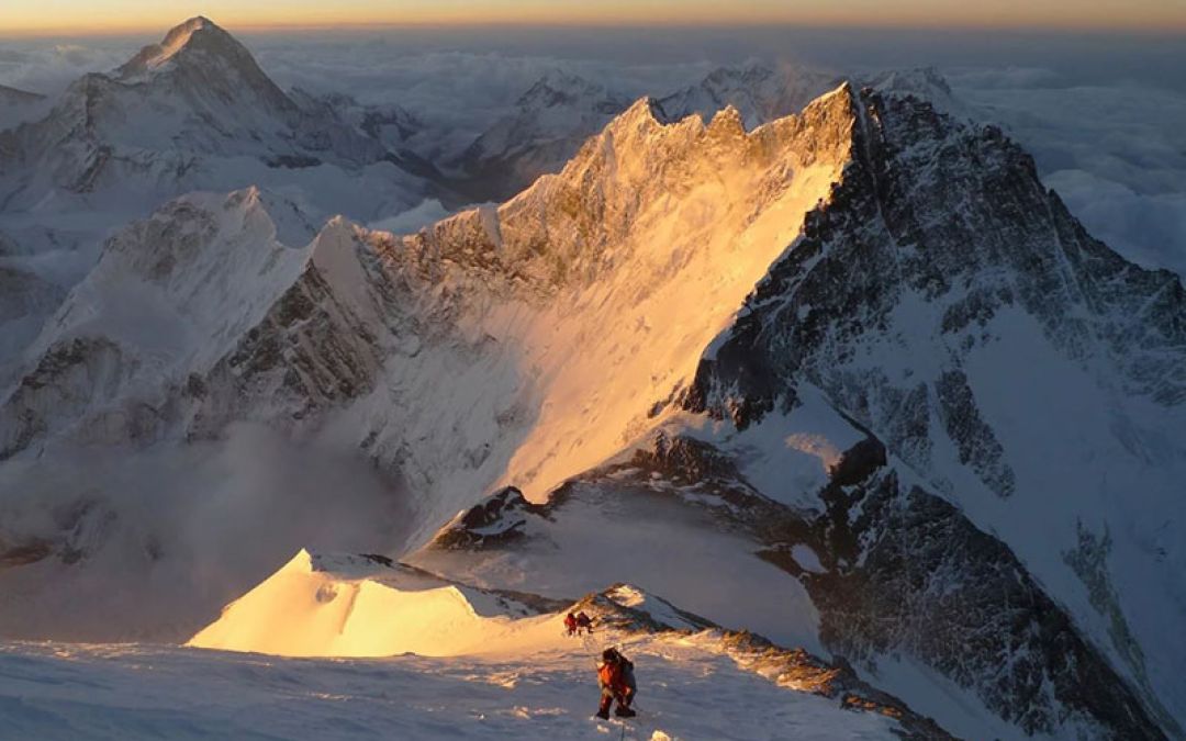 Gunung-gunung Bersalju di China yang Seru untuk Dikunjungi-Image-6