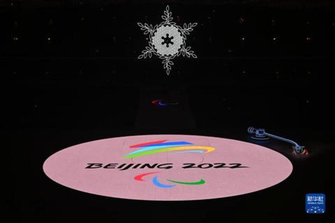 POTRET: Megahnya Penutupan Paralimpiade Musim Dingin Beijing 2022-Image-4