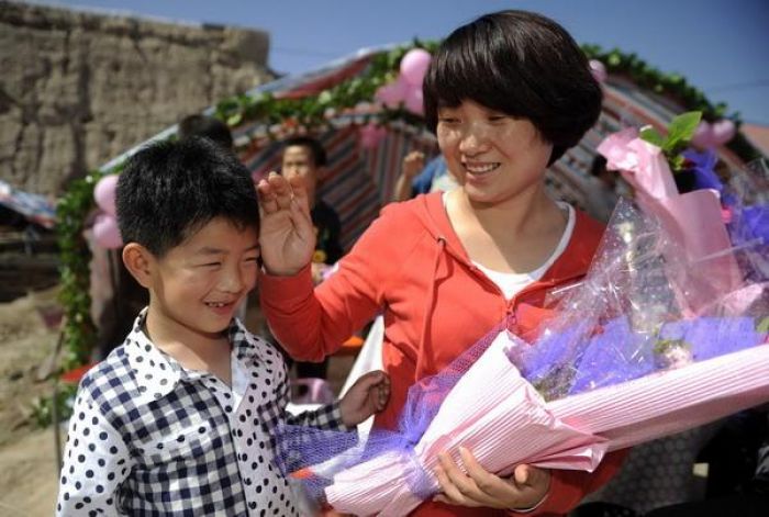 Begini Perayaan Hari Ibu di Tiongkok, Ada Simulasi Melahirkan untuk Pria!-Image-1
