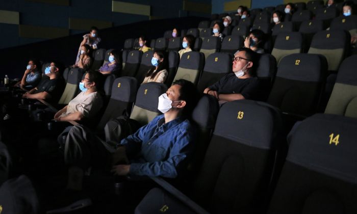 Box Office Tiongkok Lampaui Rp3 M di Hari Pertama Pembukaan Kembali-Image-1