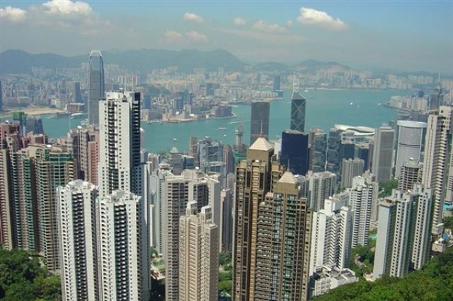 WNA Diberi Kelonggaran Masuk China Melalui Hong Kong-Image-1