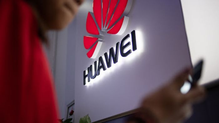 Trump Meminta Intel Berhenti Memasok Huawei-Image-1