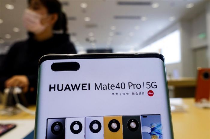 Huawei Luncurkan Smartphone Baru Tampilkan Dompet RMB Digital-Image-1