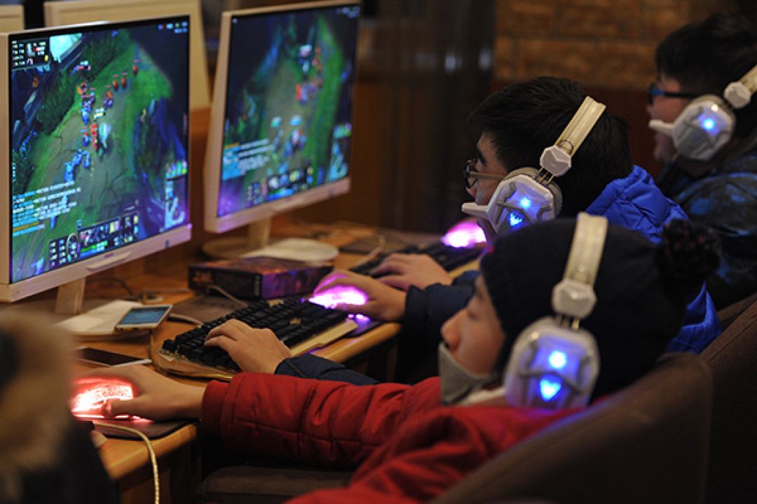 China Perketat Peraturan di Platform Internet, Larang Ambil Keuntungan Dari Pengguna Remaja-Image-1