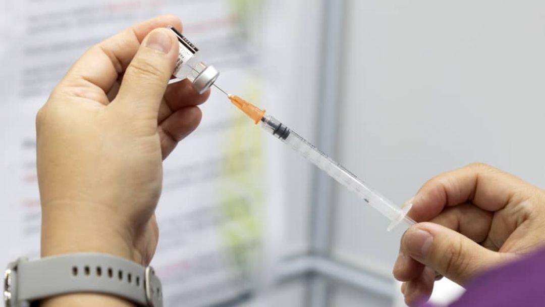 Riset: Campuran Vaksin COVID-19 China Tingkatkan Kekebalan-Image-1