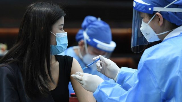 Peneliti: Vaksinasi Harian di China Bisa Capai Lebih dari 20 Juta Dosis-Image-1