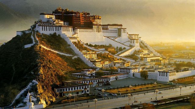 7 Destinasi Wisata Memukau di Tibet-Image-1