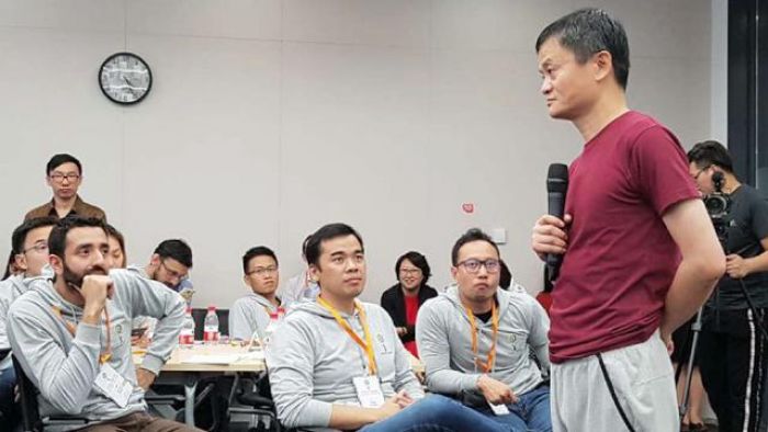 Corporate Culture di Alibaba Unik, dari Handstan hingga Hadiah Cincin Emas-Image-1