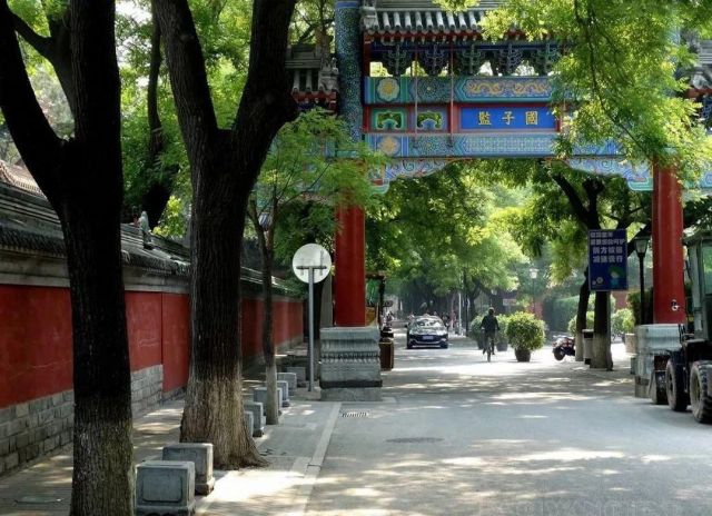 5 Gang Kecil Kota Ini Membawa Suasana Beijing yang Otentik-Image-7