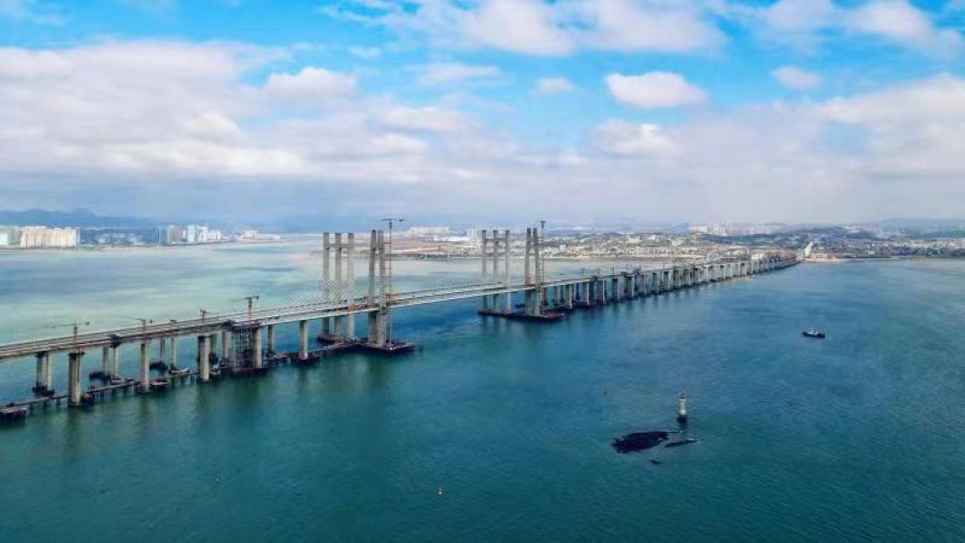Jembatan KA Cepat Lintas Laut Pertama China Selesai Dibangun-Image-2