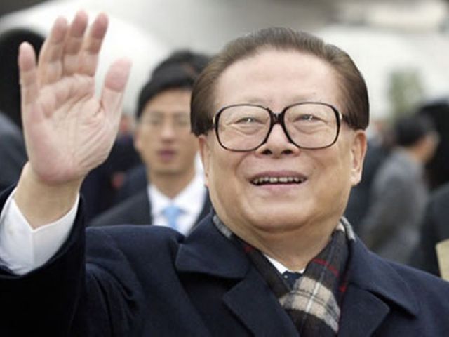 SEJARAH: Tahun 1993 Jiang Zemin Terpilih Jadi Presiden Republik Rakyat China-Image-1