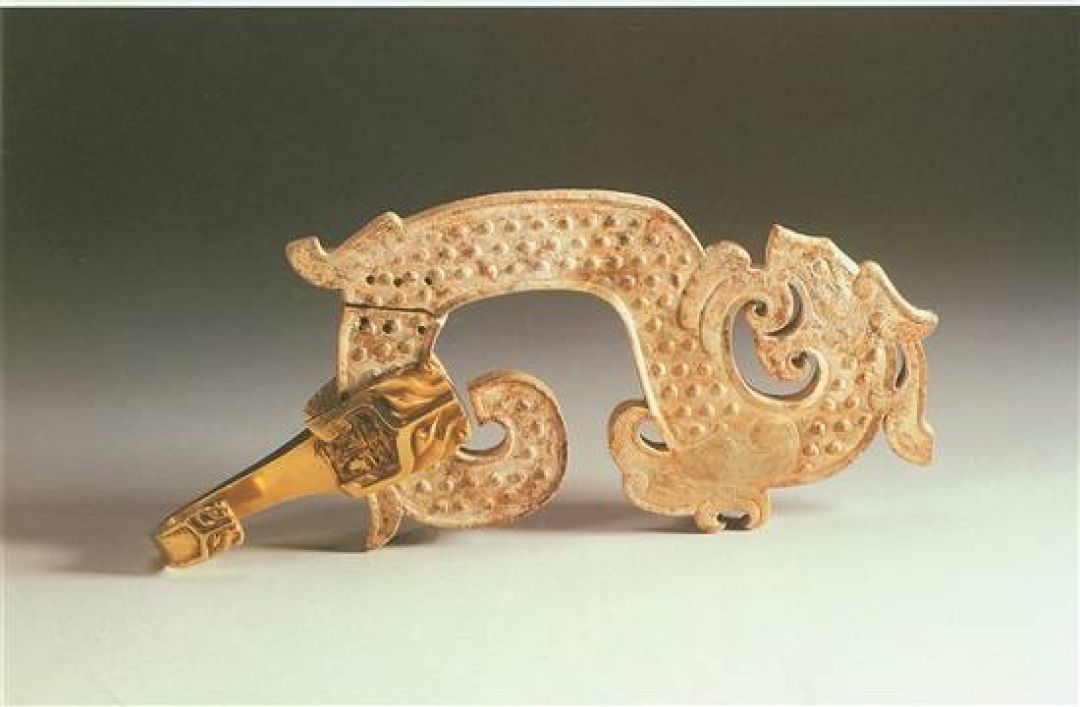 Harta Karun China, Kait Ikat Pinggang Emas Raja Nanyue-Image-1