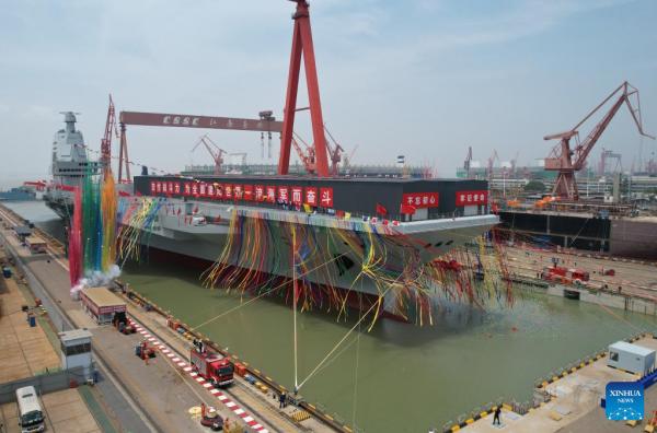 China Luncurkan Kapal Induk Ketiga-Image-1