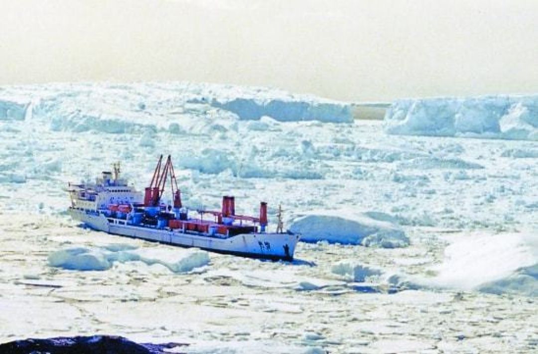 SEJARAH: 1986 Kapal Penelitian
Ilmiah Polar China Mulai Berlayar Keliling Dunia-Image-1