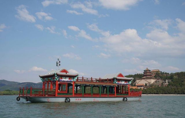 Kapal Pesiar di 5 Taman Kota Beijing Mulai Kembali Berlayar-Image-1