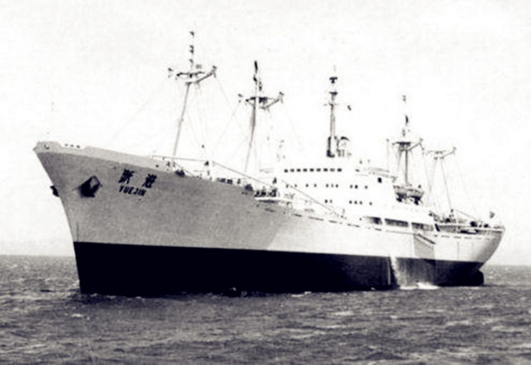 SEJARAH: 1958
Kapal Jelajah 10.000 Ton China Diluncurkan-Image-1