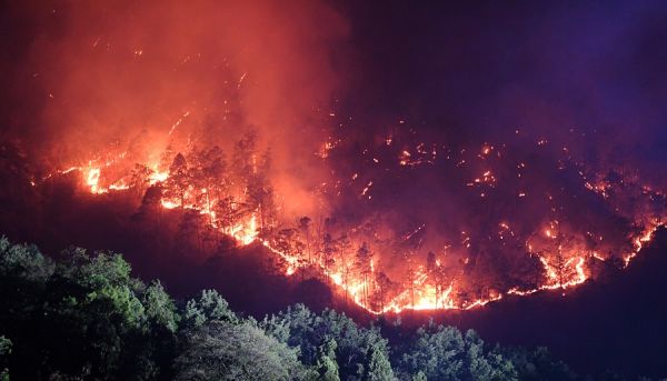 Tidak Ada Hujan Selama Lebih dari 20 Hari, Sebelum Kebakaran Hutan di Xichang Terjadi-Image-1