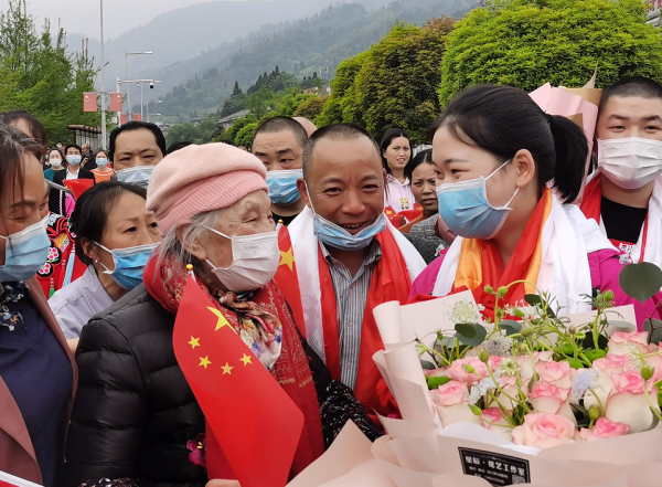 Kisah yang Mengharukan, Kisah She Sha, Perawat di Garda Depan Wuhan, Tidak Dapat Kita Lupakan-Image-3