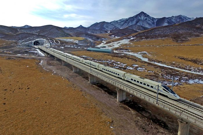 Kereta Peluru Memulai Debutnya, Hubungkan Urumqi - Xi'an-Image-3