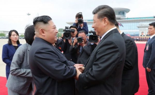 Salut, Kim Jong-un Ucapkan Selamat Kepada Xi Jinping Atas Hal Ini-Image-1